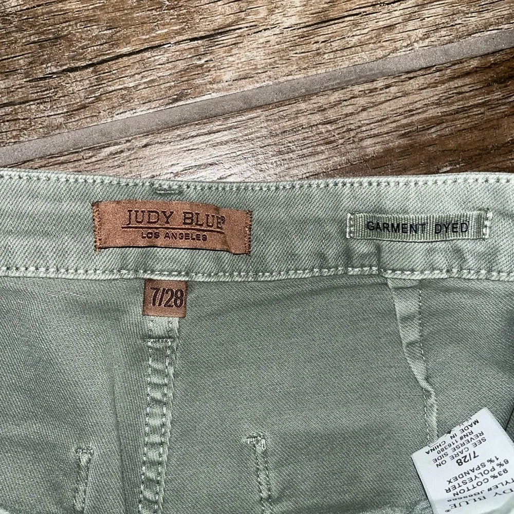 Judy Blue Phoebe High Rise Front Seam Straight Jeans in Sage - Picture 3 of 3